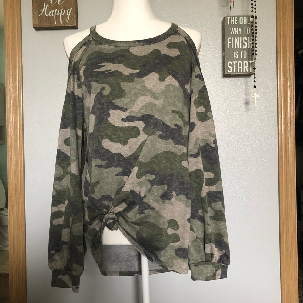 Hopely Camo Long Sleeve Cold Shoulder, Very Soft